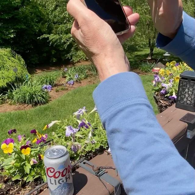 Happy Mother’s Day to all the chill photographers out there 😉🍻