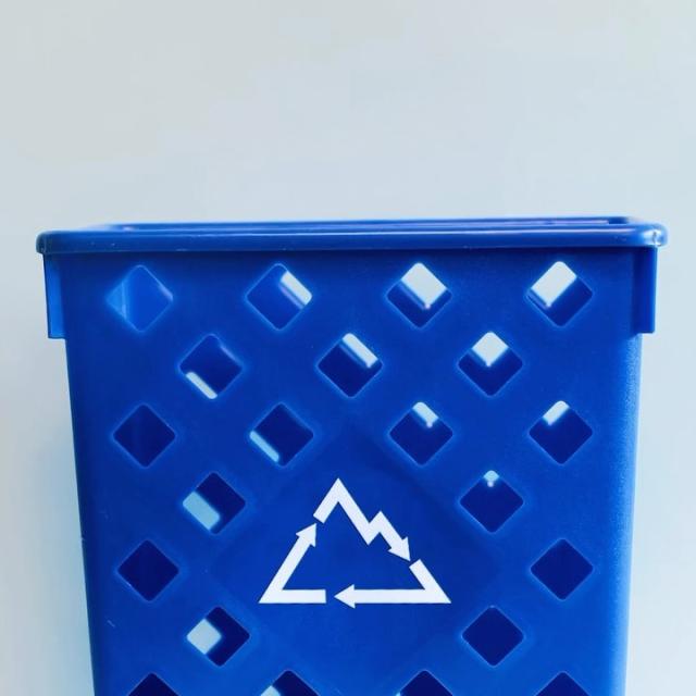 Join us in keeping this cycle going beyond #RecyclingAwarenessWeek 🍻♻️