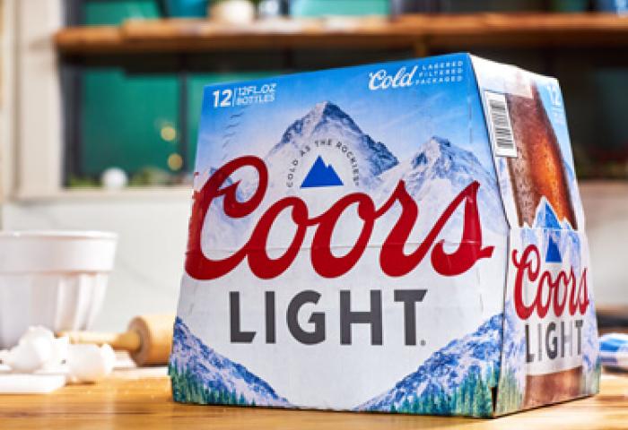 Coors Light 12 pack packaging